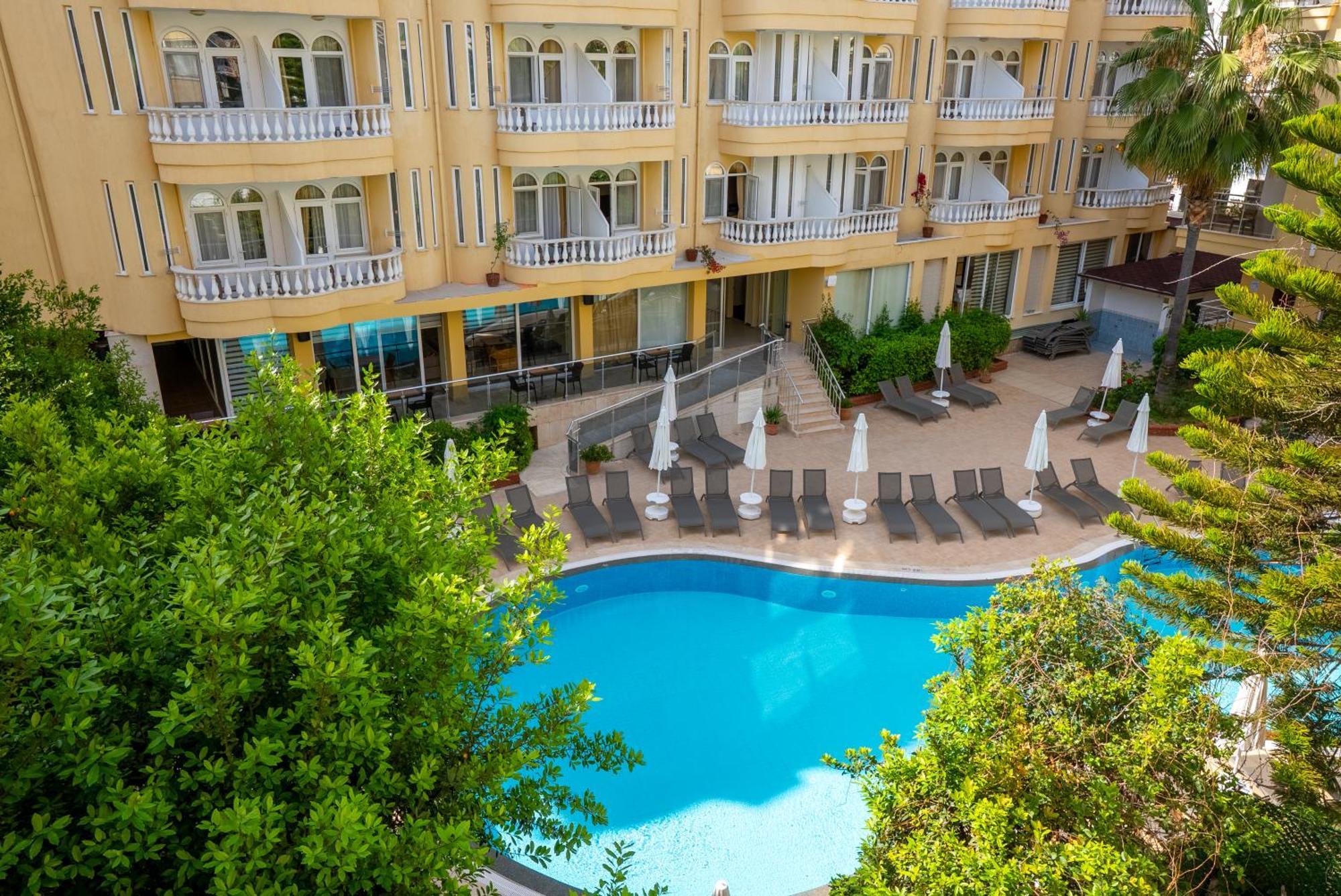 Hotel Citrus Plaza 4*